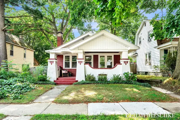 307 Scott, Grand Rapids, MI 49504