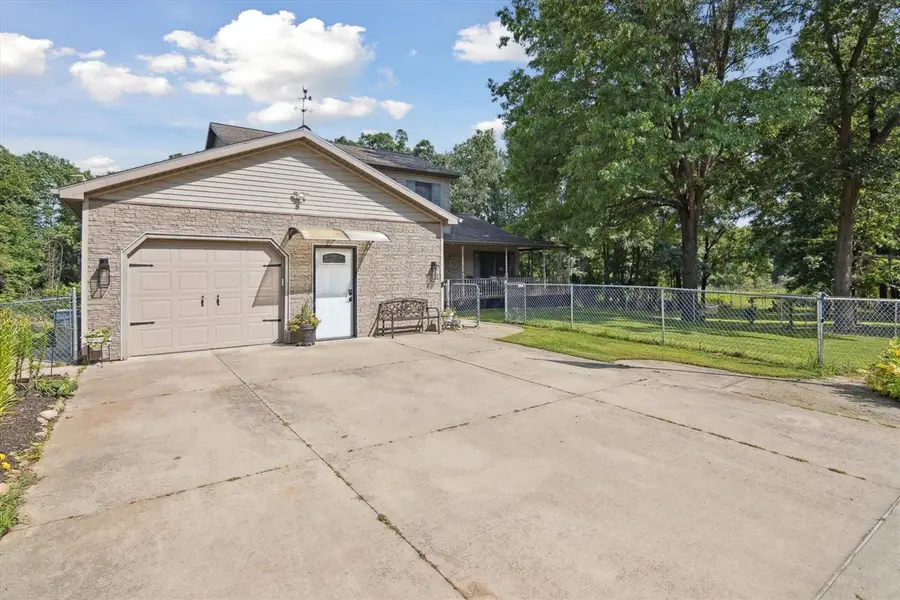 1923 E Kimmel, Jackson, MI 49201 - #2