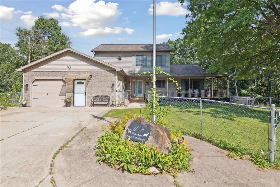 1923 E Kimmel, Jackson, MI 49201 - #3