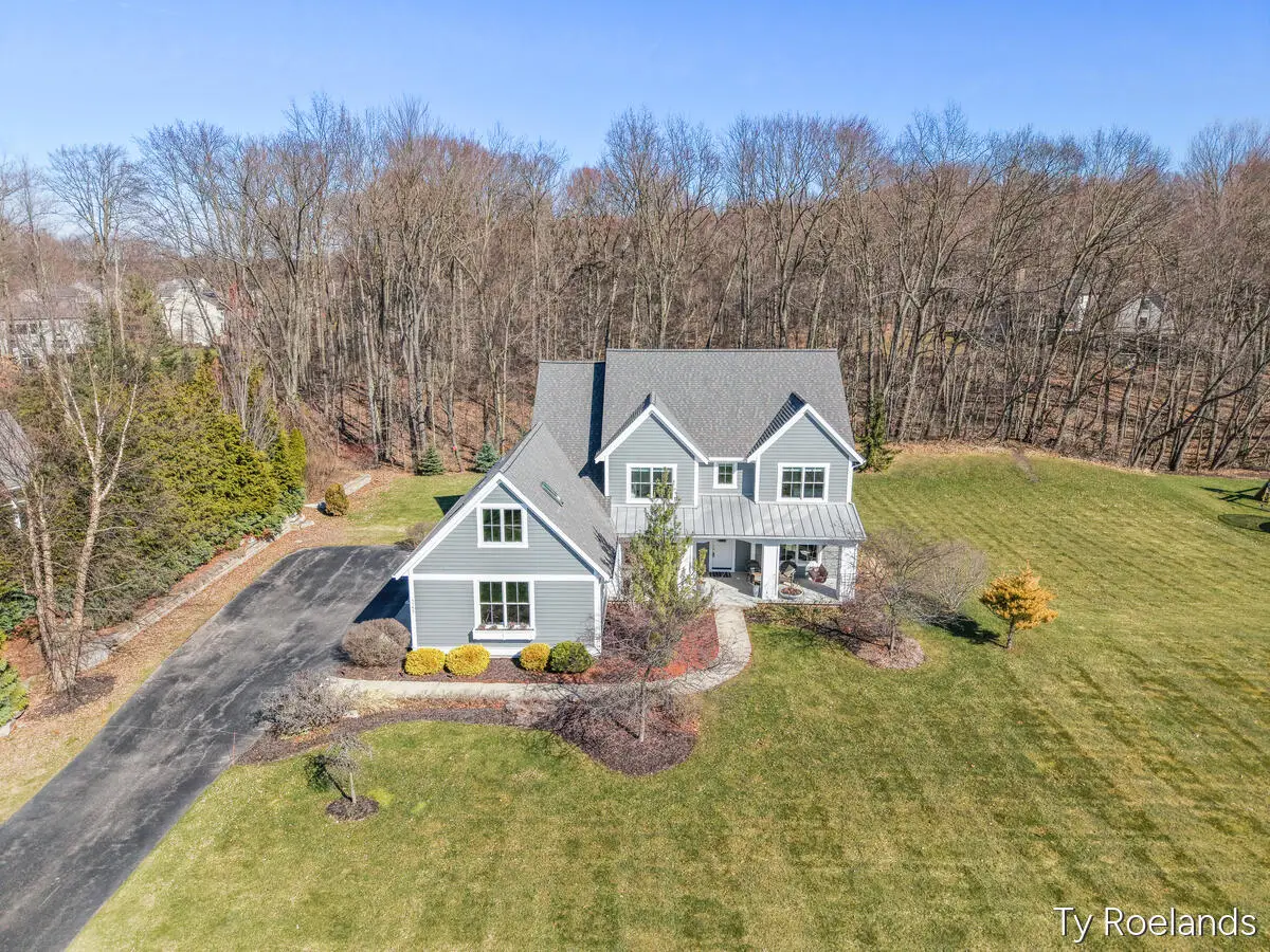 3757 Lake Birch, Grand Rapids, MI 49525 - #1