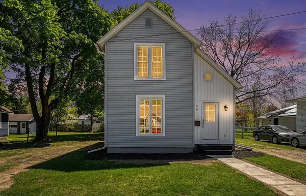 24 W Bernard, Hartford, MI 49057