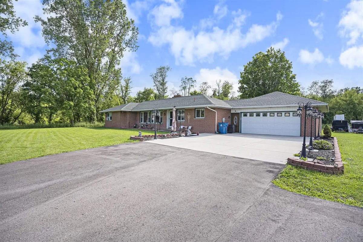 956 29 1/2 Mile Rd, Albion, MI 49224 - #1