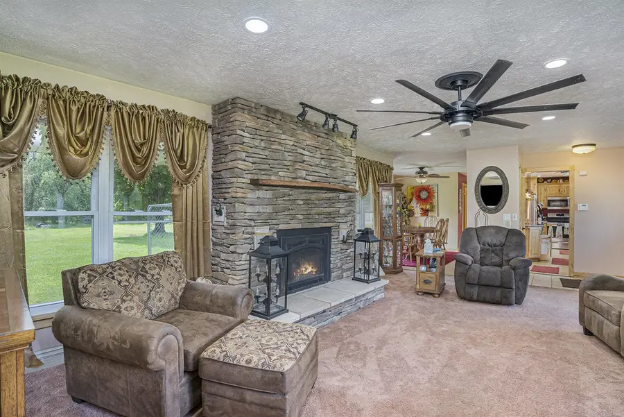 956 29 1/2 Mile Rd, Albion, MI 49224 - #3