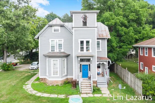 22 Wager, Ionia, MI 48846