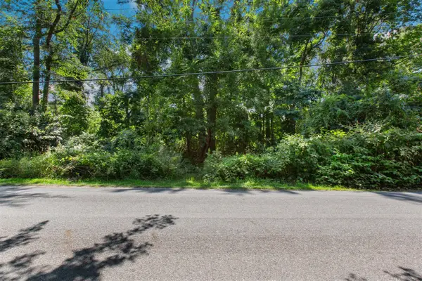 10520 Marquette, New Buffalo, MI 49117