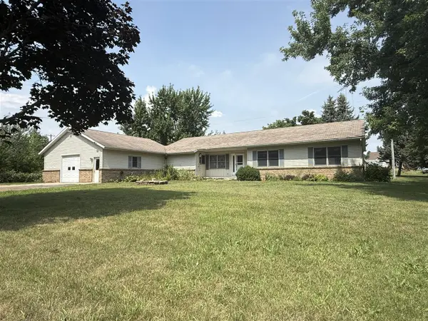27 Coolidge, Conklin, MI 49403