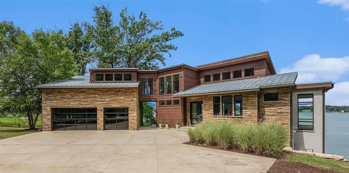 68448 Beechwood, Dowagiac, MI 49047 - Image #1