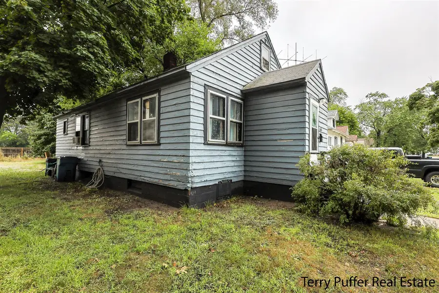 3035 Lemuel, Muskegon, MI 49444 - Image #3
