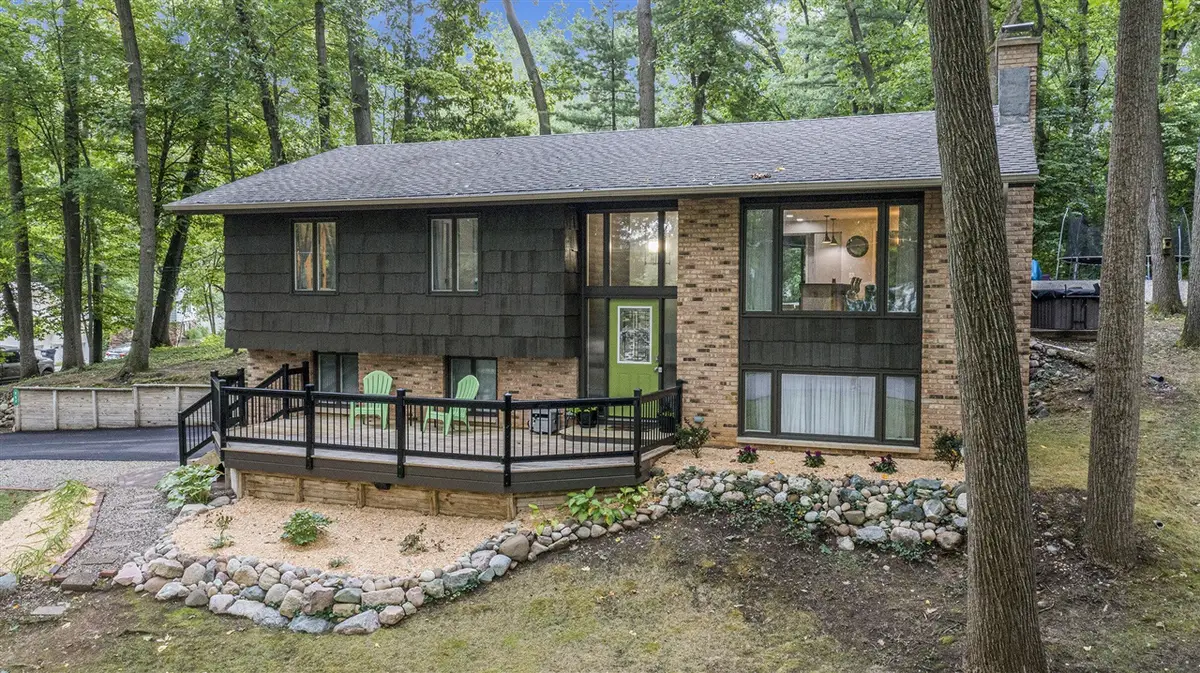 352 Horseshoe, Plainwell, MI 49080 - Image #1