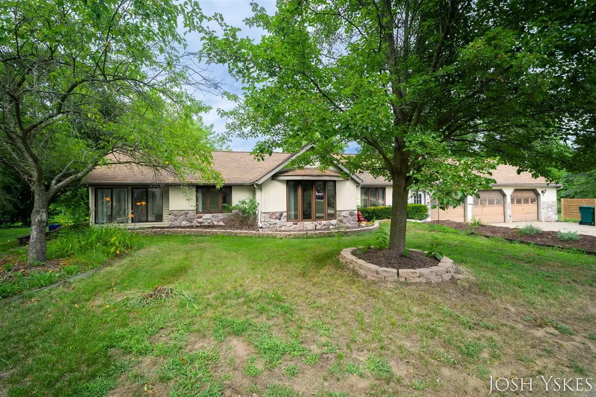 5855 Grand River, Ada, MI 49301 - Image #1