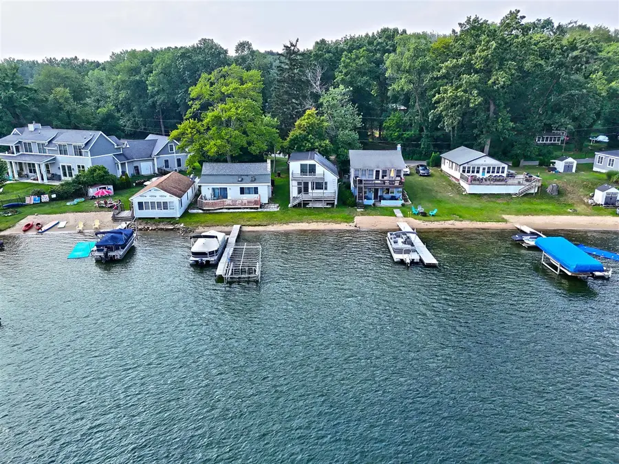 67003 Lakeshore Drive, Dowagiac, MI 49047 - #2