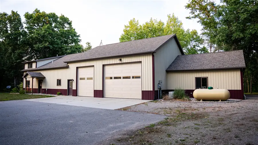 11752 N Brinton Rd, Lake, MI 48632 - Image #3