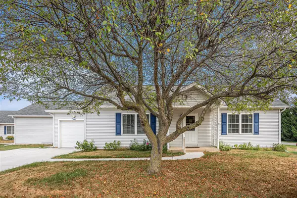 1000 W Villas, Vicksburg, MI 49097