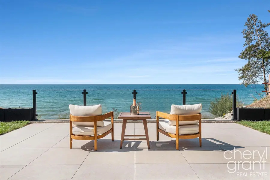 2576 Lakeshore, Fennville, MI 49408 - #3