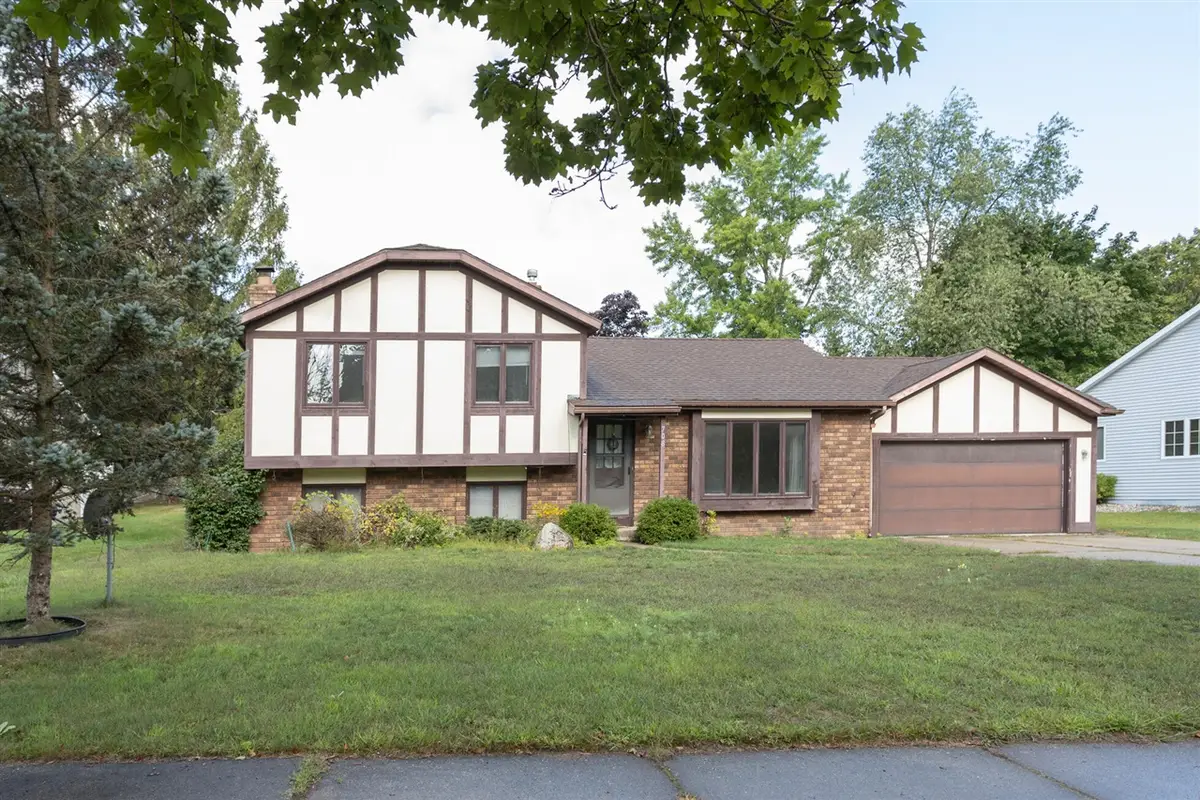 708 Novak, Big Rapids, MI 49307 - Image #1