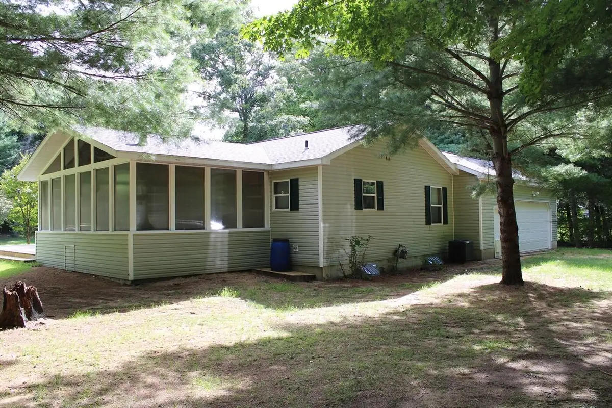 5892 S Carrigan, Newaygo, MI 49337 - #1