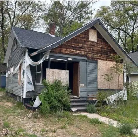 56 E Lincoln, Muskegon Heights, MI 49444 - #1