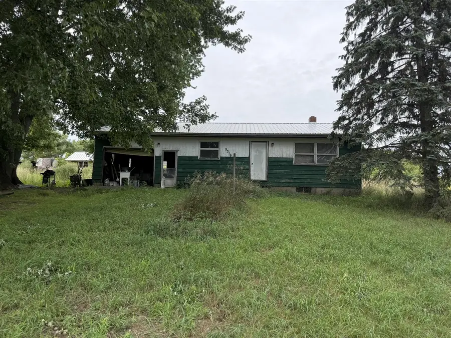 8356 E Loop, Hesperia, MI 49421 - #2