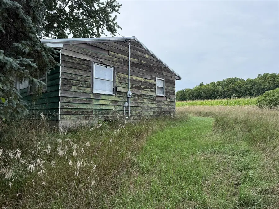 8356 E Loop, Hesperia, MI 49421 - #3