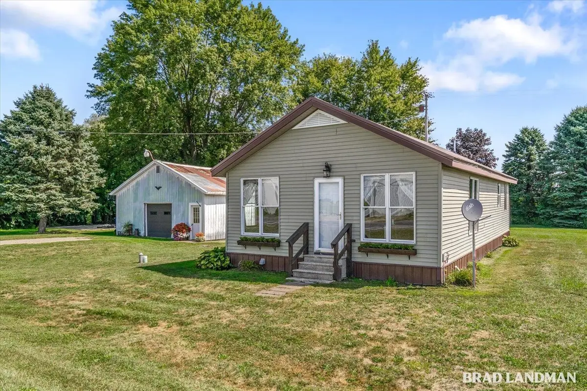 2055 2nd, Shelbyville, MI 49344 - Image #1