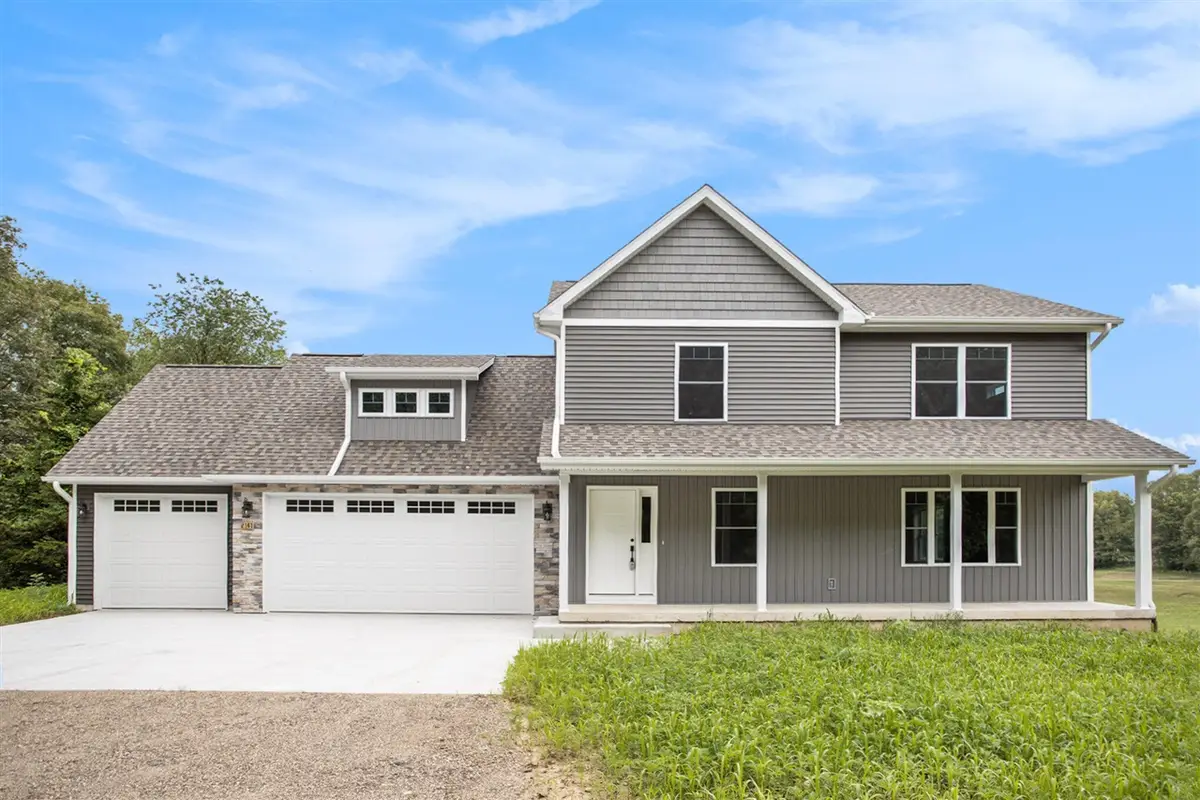 2141 N 35th, Galesburg, MI 49053 - #1