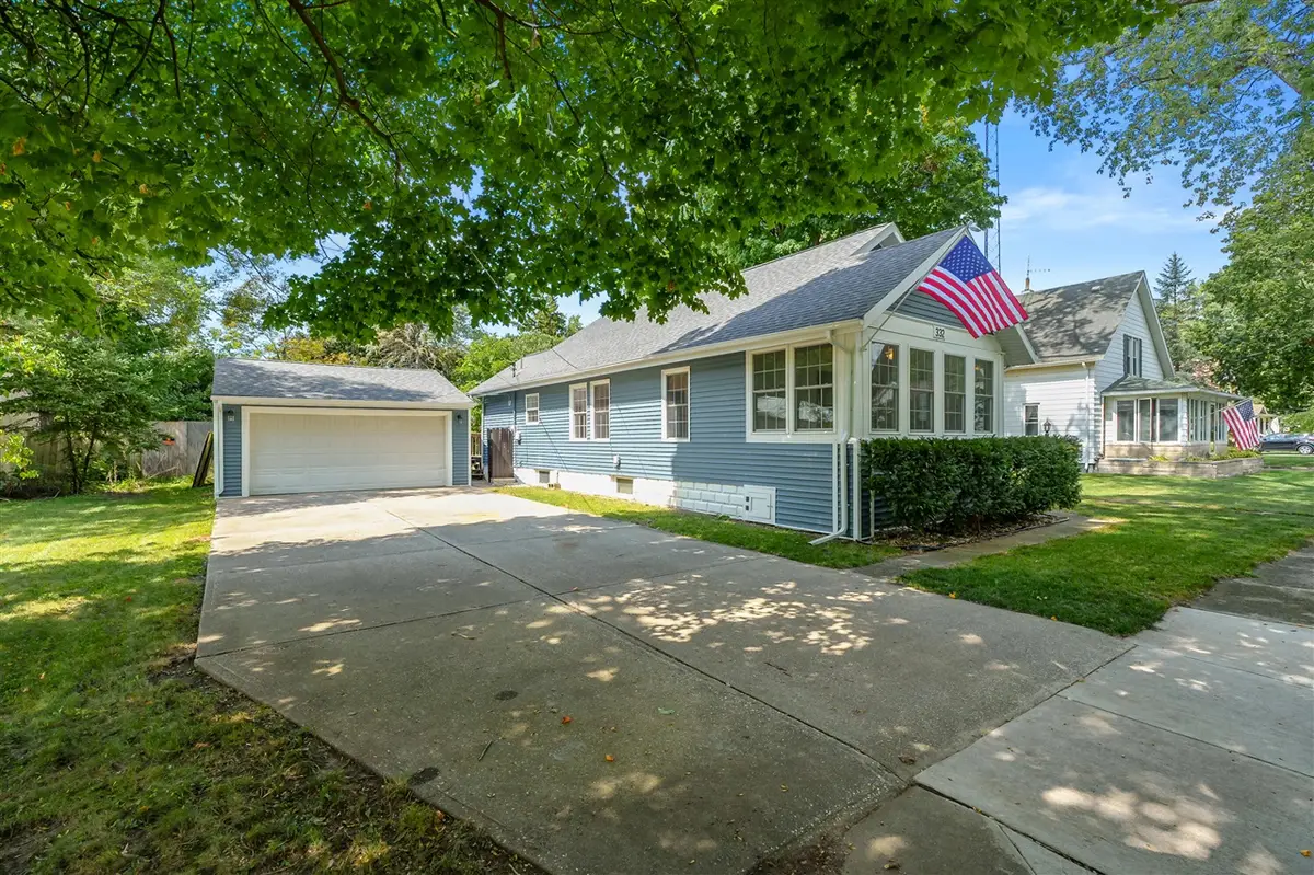 332 Sutherland, Watervliet, MI 49098 - Image #1