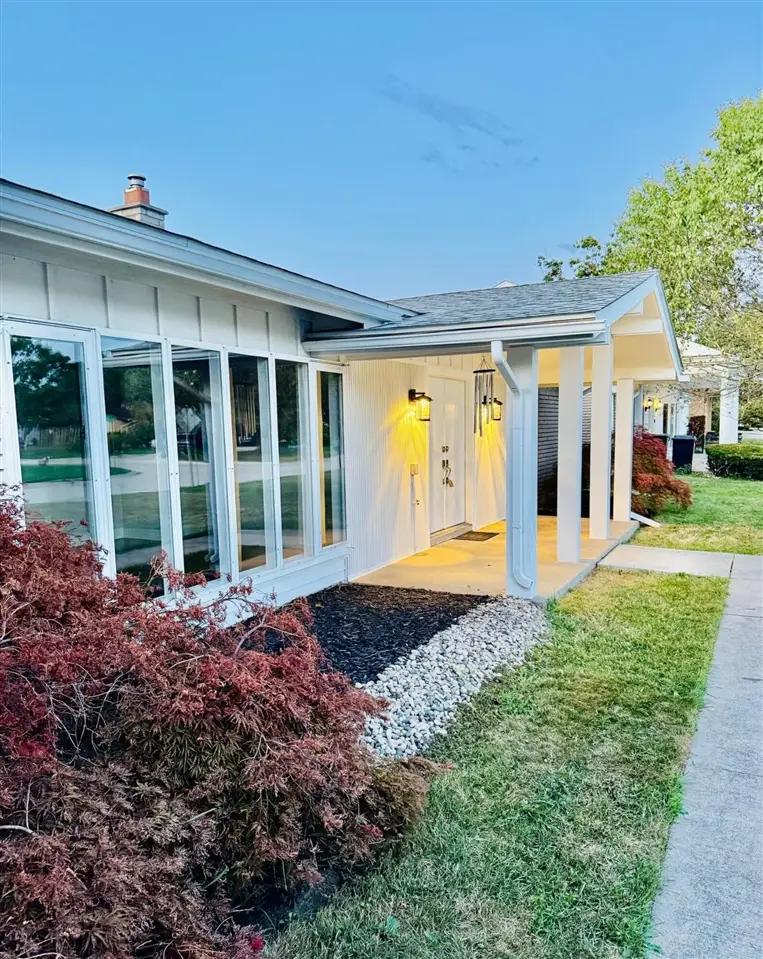 4655 Ashburton, Sterling Heights, MI 48310 - #1