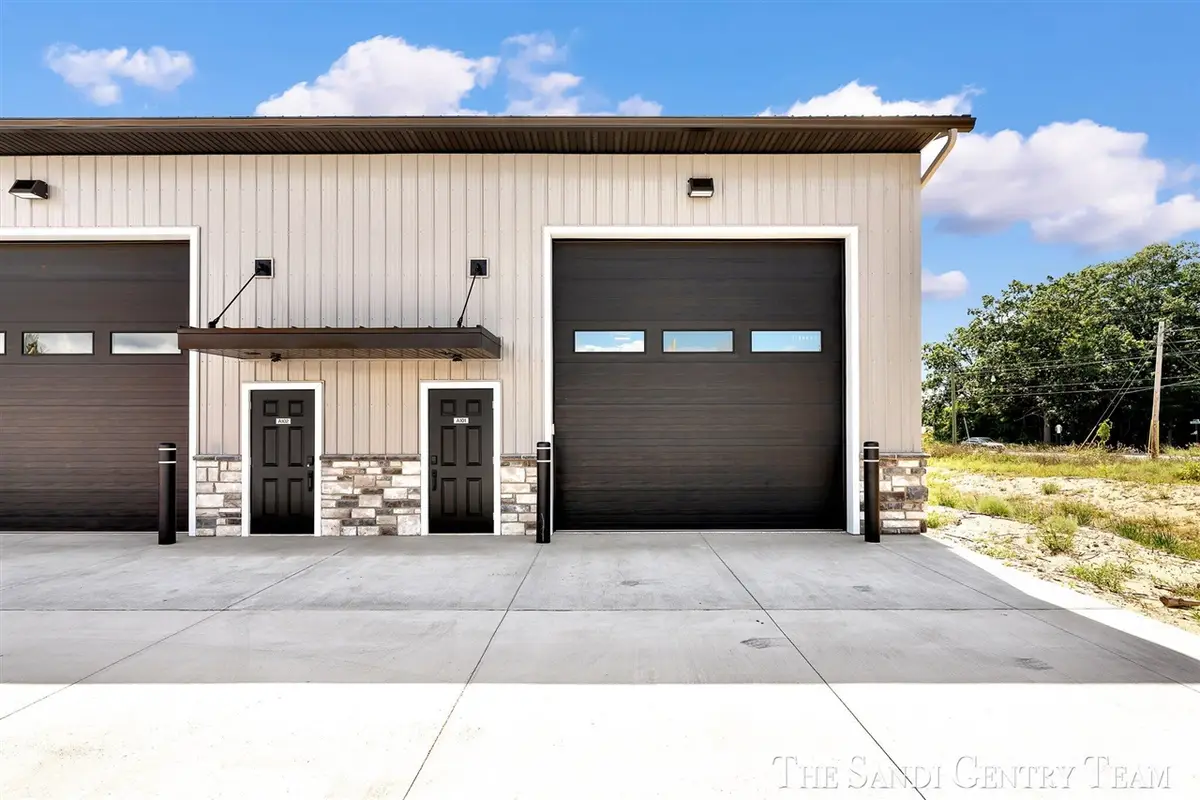 2695 Hein #B103, Muskegon, MI 49445 - #1