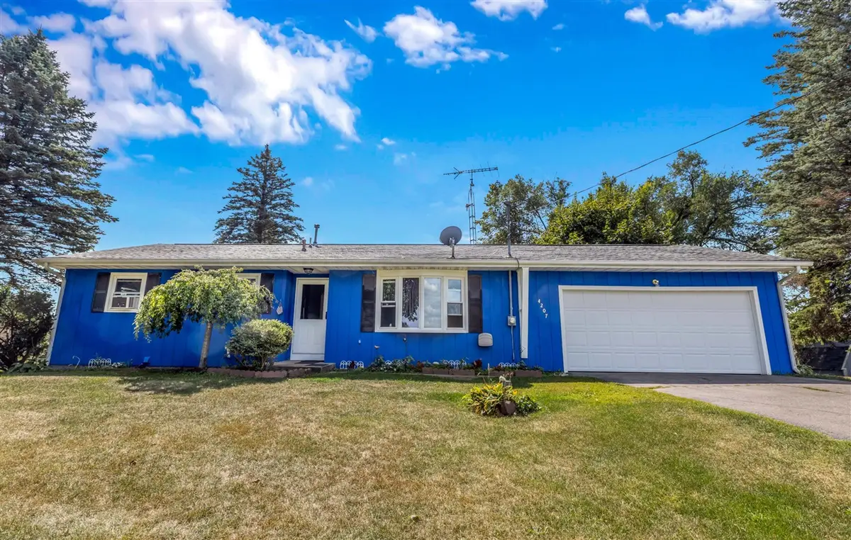 4207 Hudson, Osseo, MI 49266 - Image #1