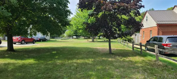 4655 Henry, Norton Shores, MI 49441