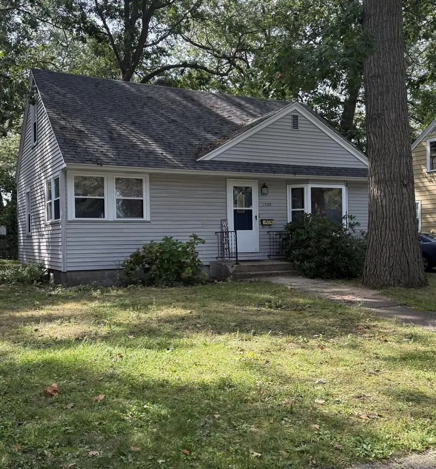 1729 Winchester, Muskegon, MI 49441 - Image #1