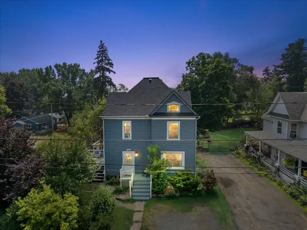 928 Jordan Lake, Lake Odessa, MI 48849