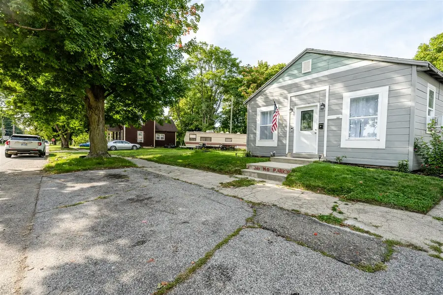 307 E Telegraph, Dowagiac, MI 49047 - #3