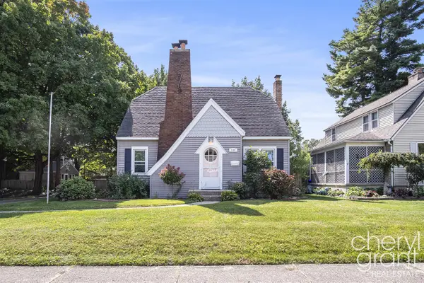 100 Colrain, Grand Rapids, MI 49548