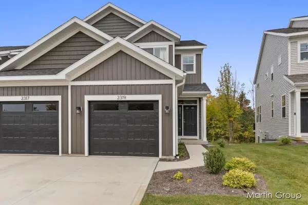 2243 Watertown, Grand Rapids, MI 49505