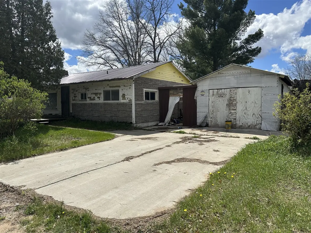 5967 S Forman, Baldwin, MI 49304 - #1