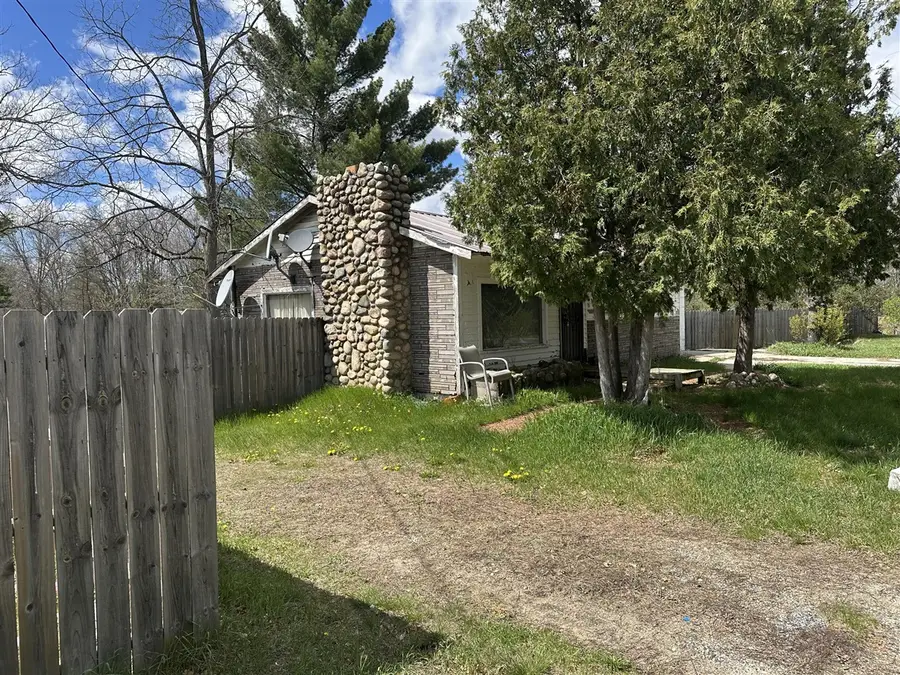 5967 S Forman, Baldwin, MI 49304 - #2