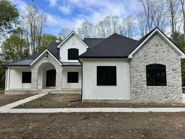 9935 White Tail, Saline, MI 48176