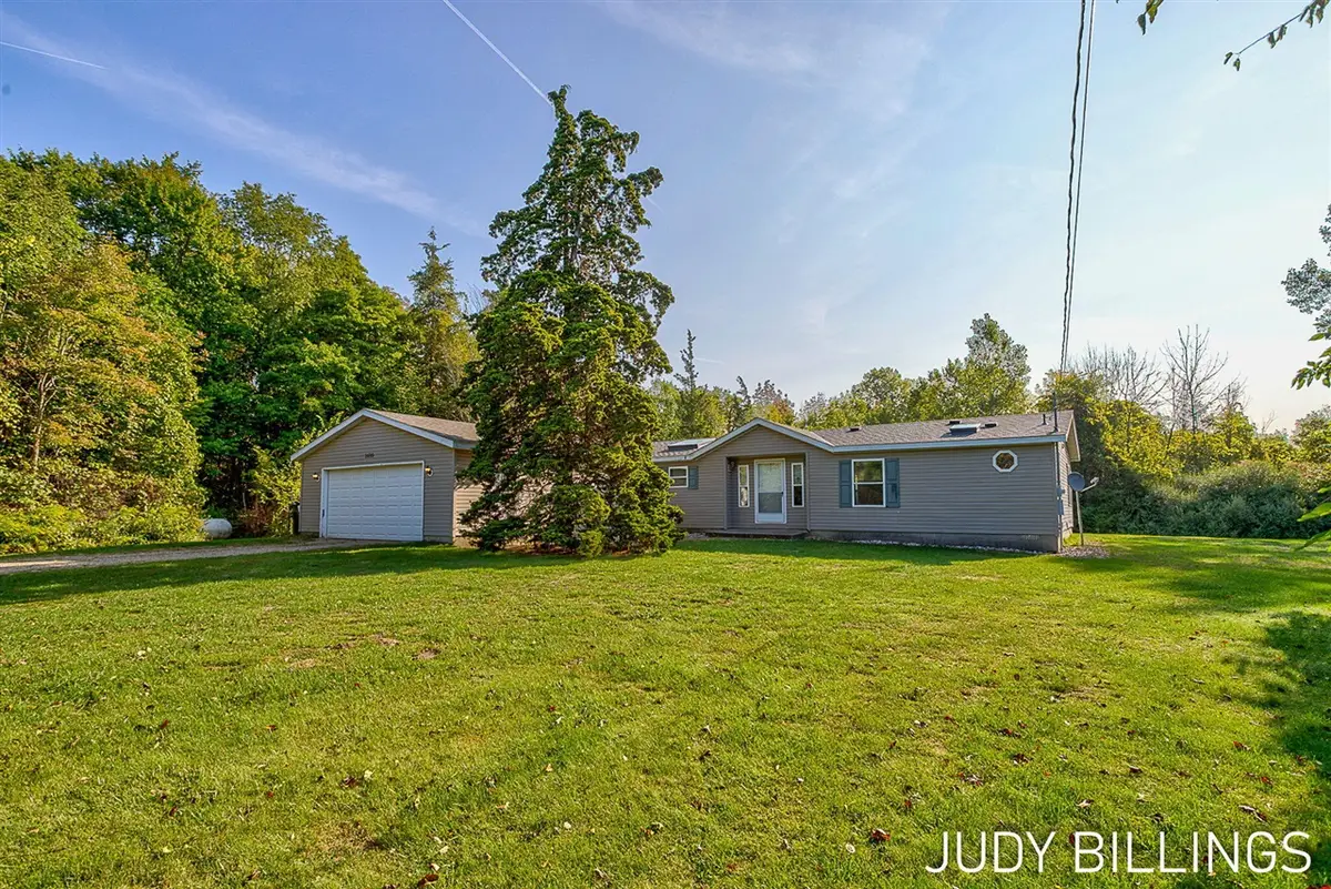 2499 64th Street, Fennville, MI 49408 - Image #1
