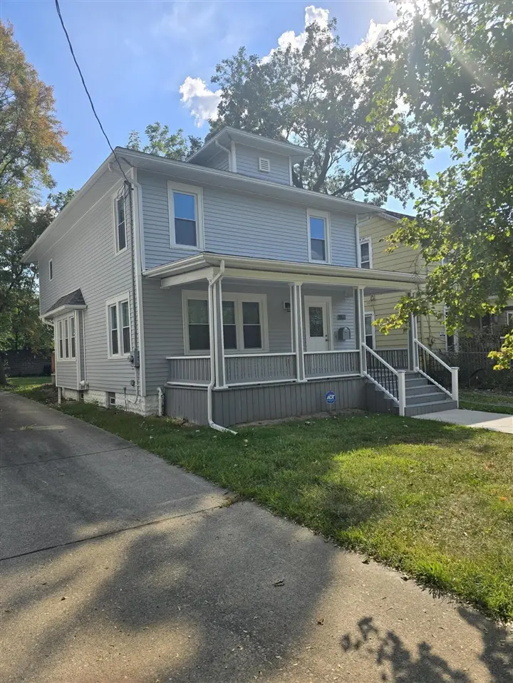 910 Vine, Lansing, MI 48912 - #3