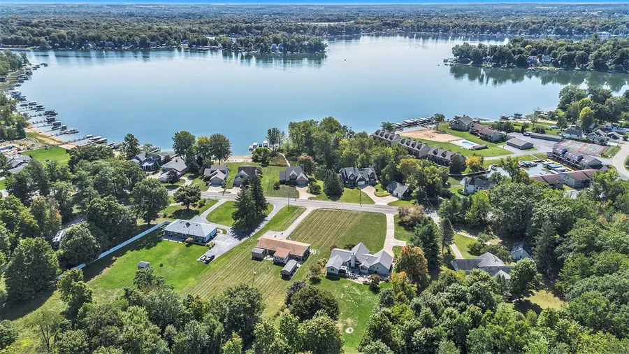 6030 Paw Paw Lake, Coloma, MI 49038 - #3