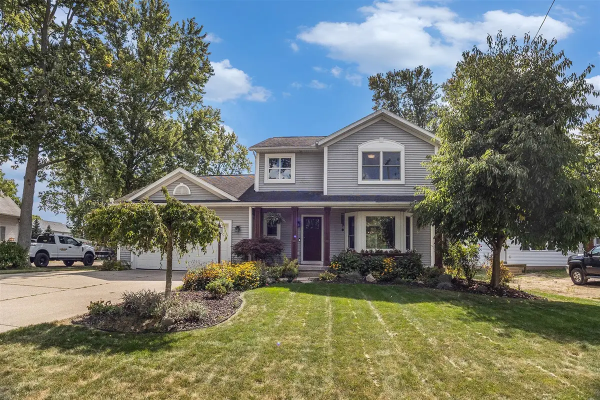 3560 Richmond, Walker, MI 49534 - #1