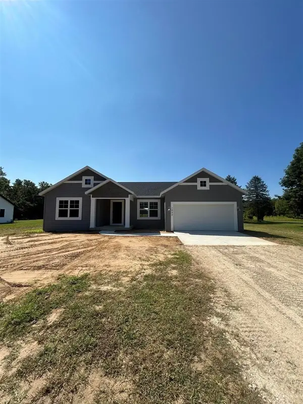 5480 84th, Caledonia, MI 49316