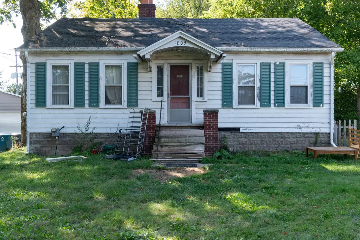 1809 Douglas Ave, Kalamazoo, MI 49007 - Image #1