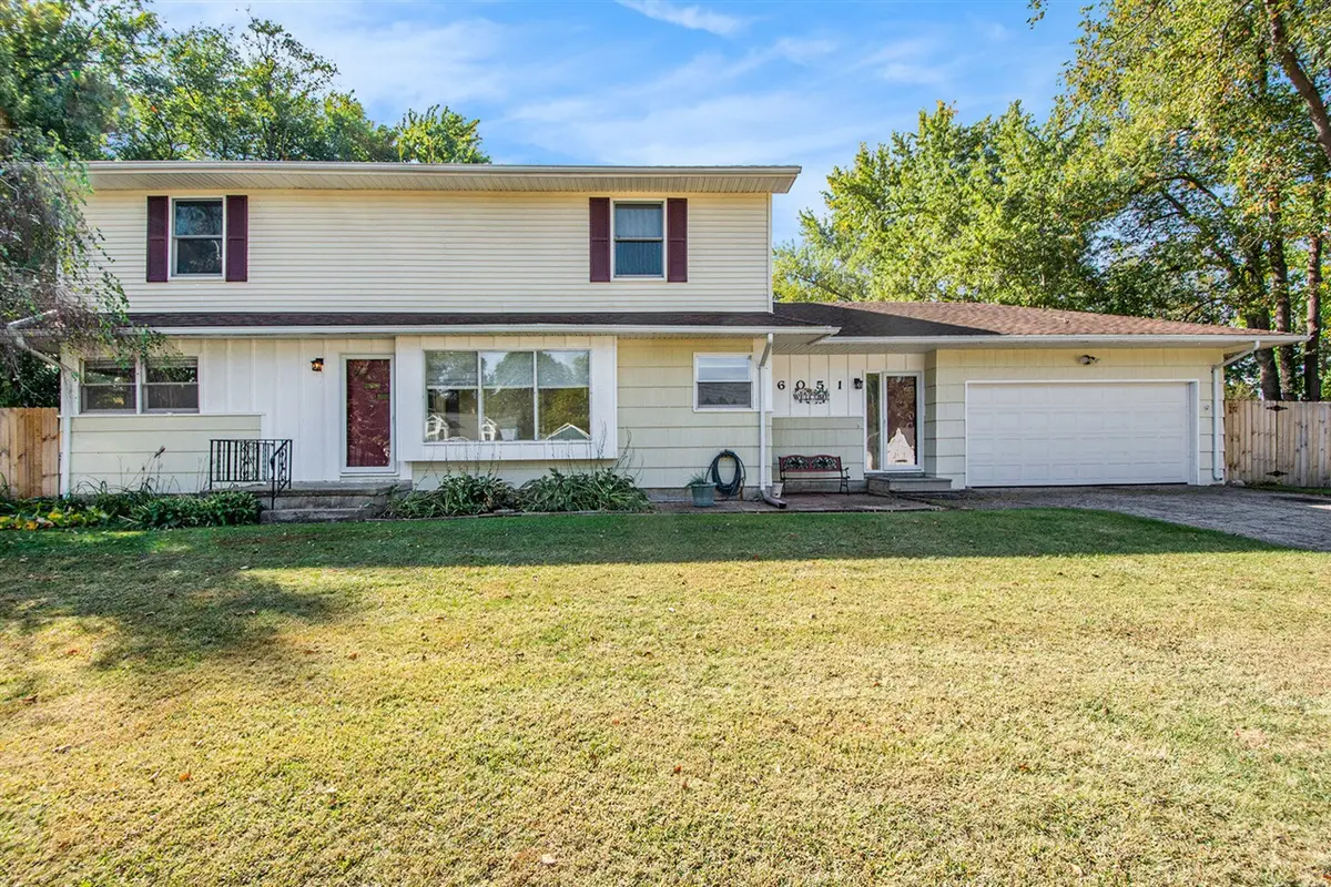 6051 Riverside, Jackson, MI 49201 - #1