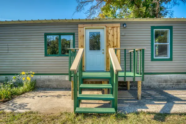 23793 Gates, Howard City, MI 49329