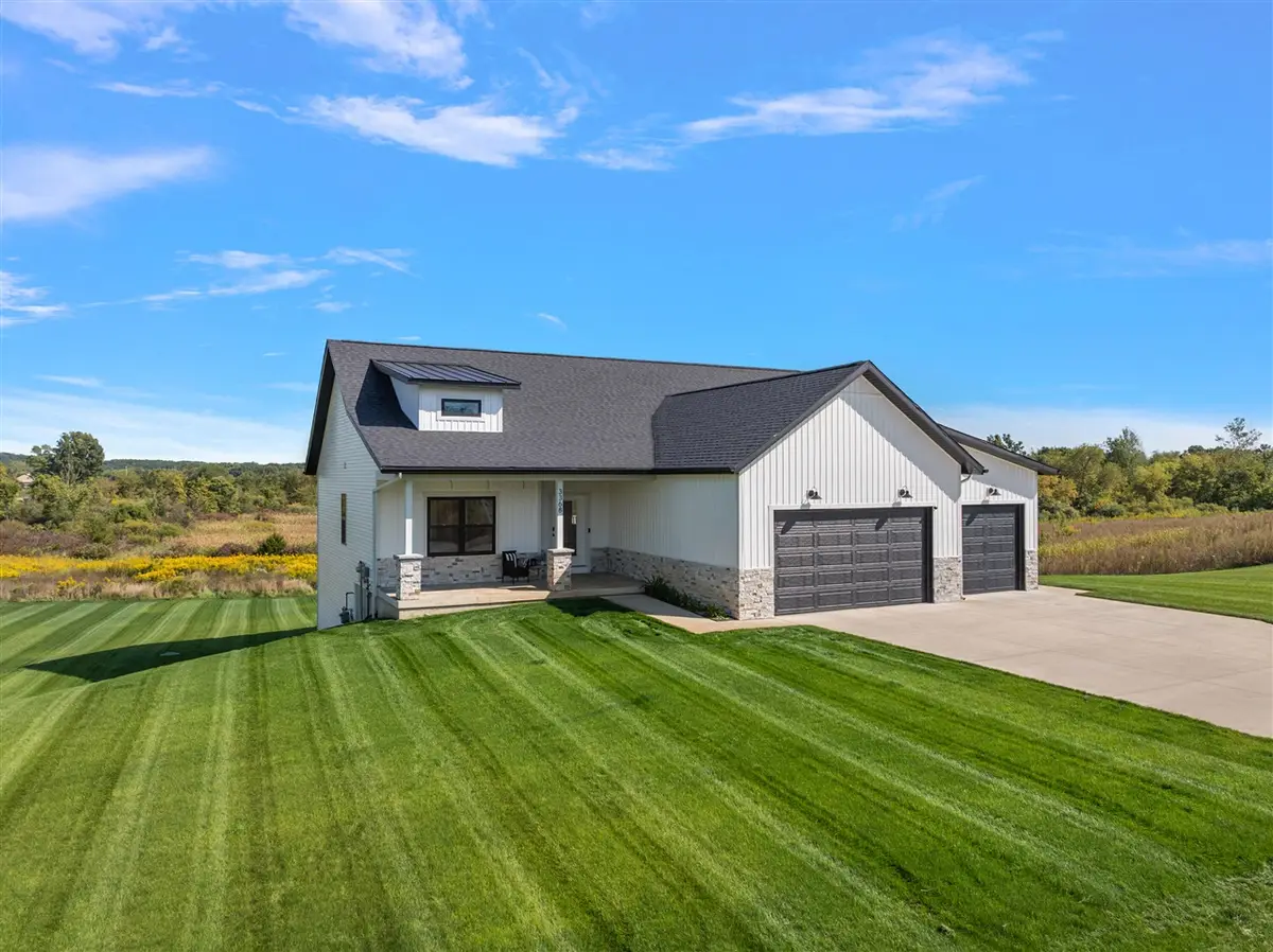 3368 Calming Meadows, Middleville, MI 49333 - #1