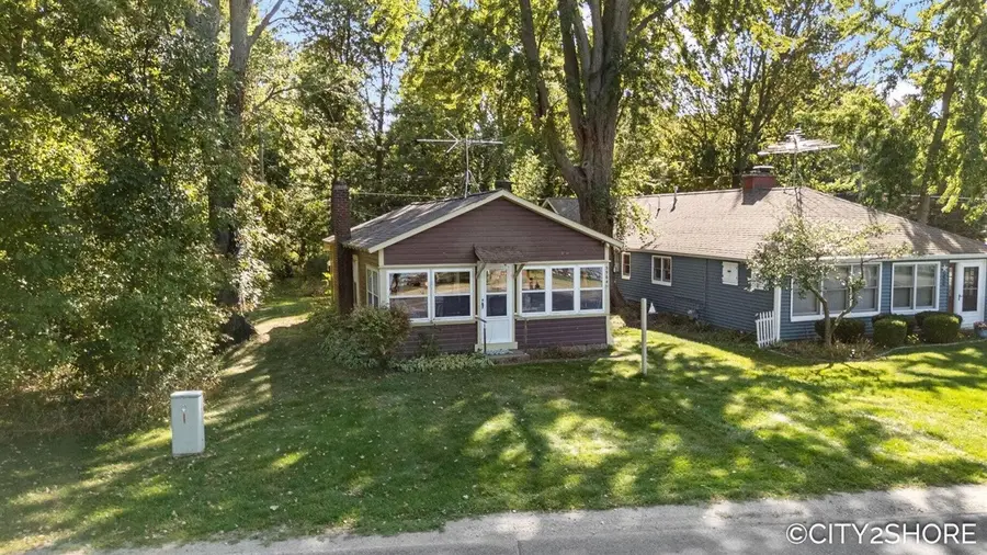 5964 122nd, Fennville, MI 49408 - Image #3