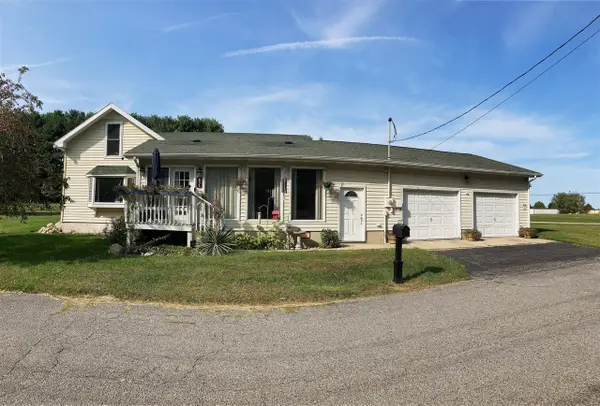 651 E Forest, Edmore, MI 48829