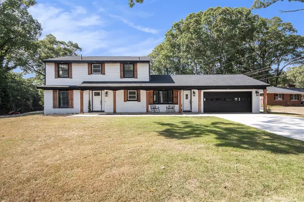 4085 Quainton, Norton Shores, MI 49441